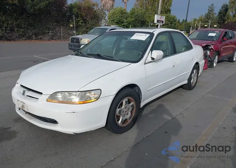 1999 Honda Accord Ex V6 из США, поврежденный, VIN 1HGCG1655XA063859